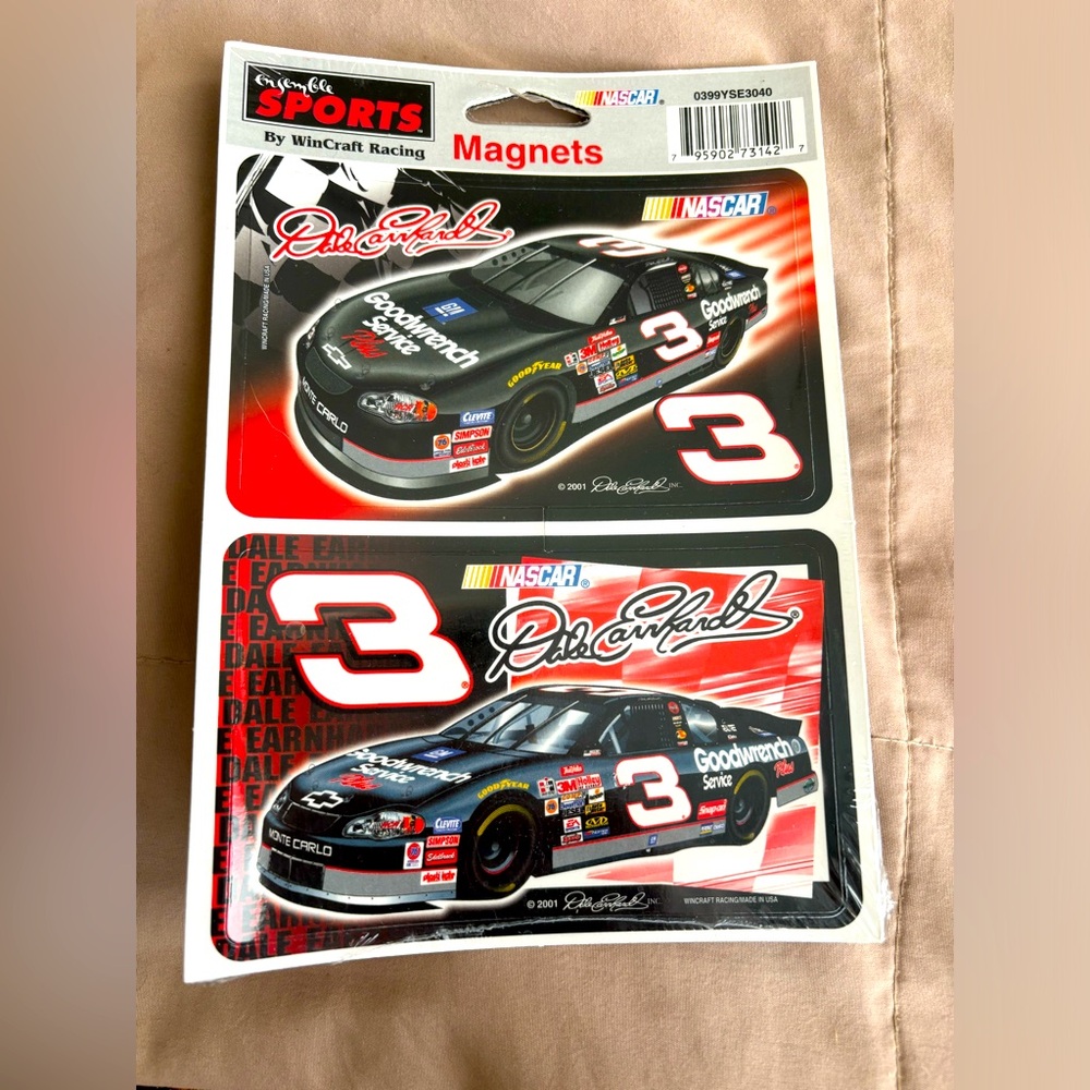 NASCAR. Stickers, magnets cards,‎ and mini vehicle.  1216